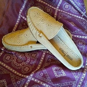 Minnetonka Light Tan Suede Slip-On Moccasins SIZE 7